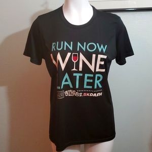 Port & Company Ladies Performance Black Tee-Run Now Wine Later-EUC-Sz L
